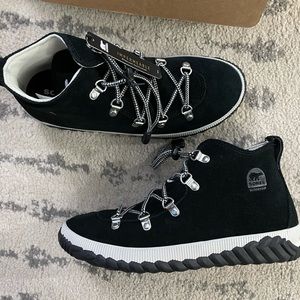 Sorel out and about conquest waterproof boot